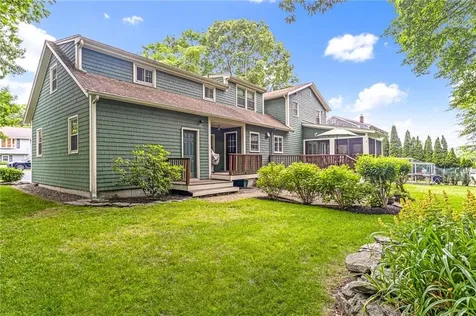 19 Waterman Street Bristol RI 02809