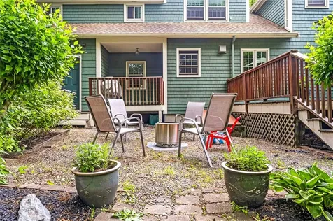 19 Waterman Street Bristol RI 02809