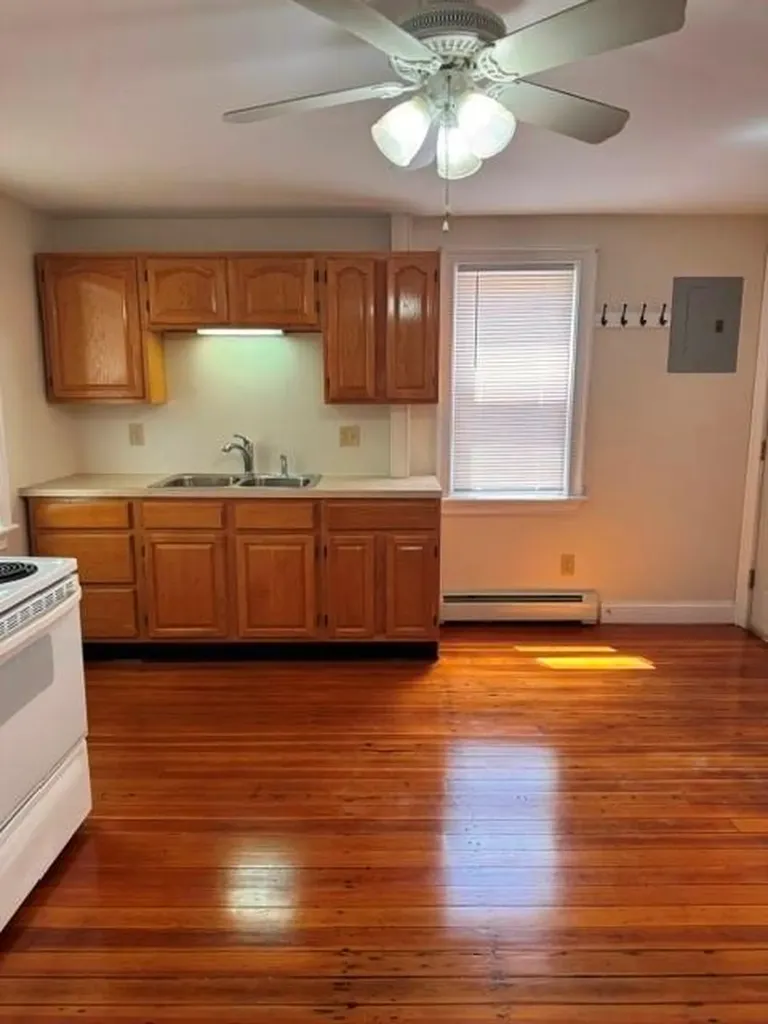 6 Goulding Street Providence RI 02906