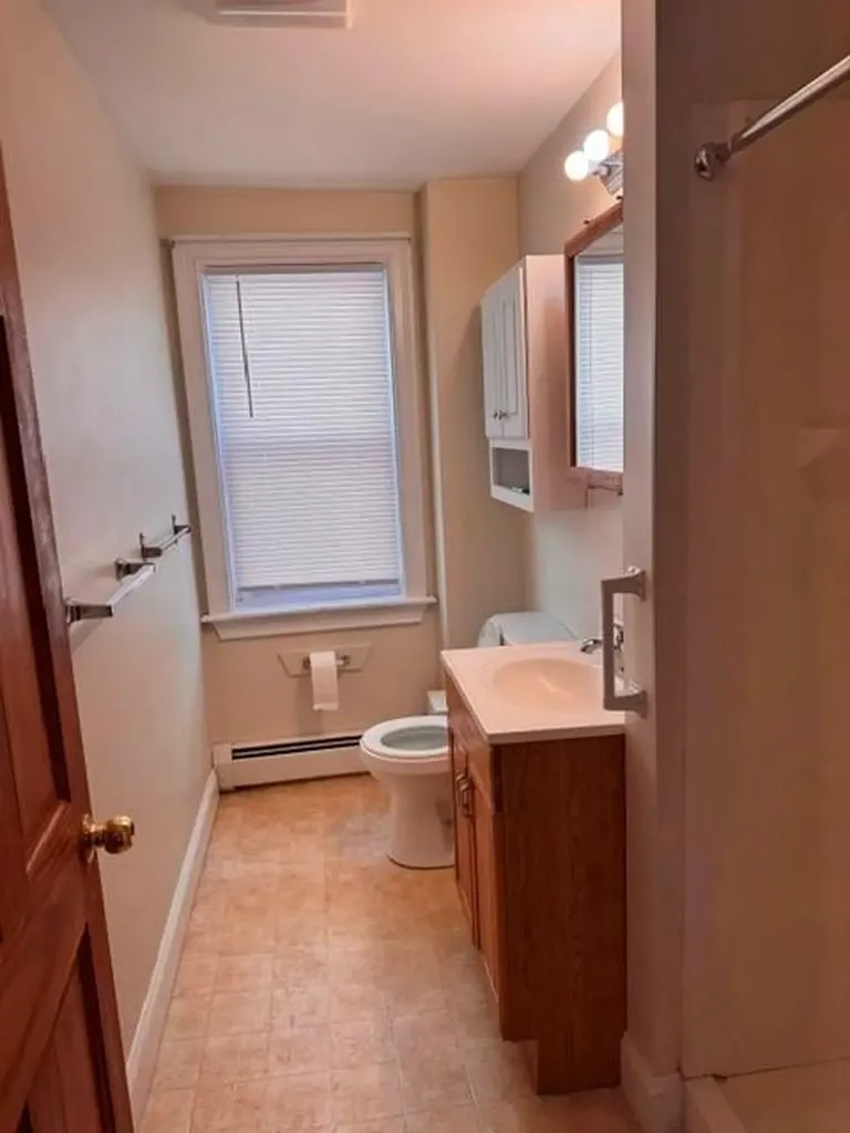 6 Goulding Street Providence RI 02906