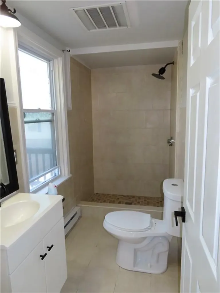 11 Swanton Street Providence RI 02910