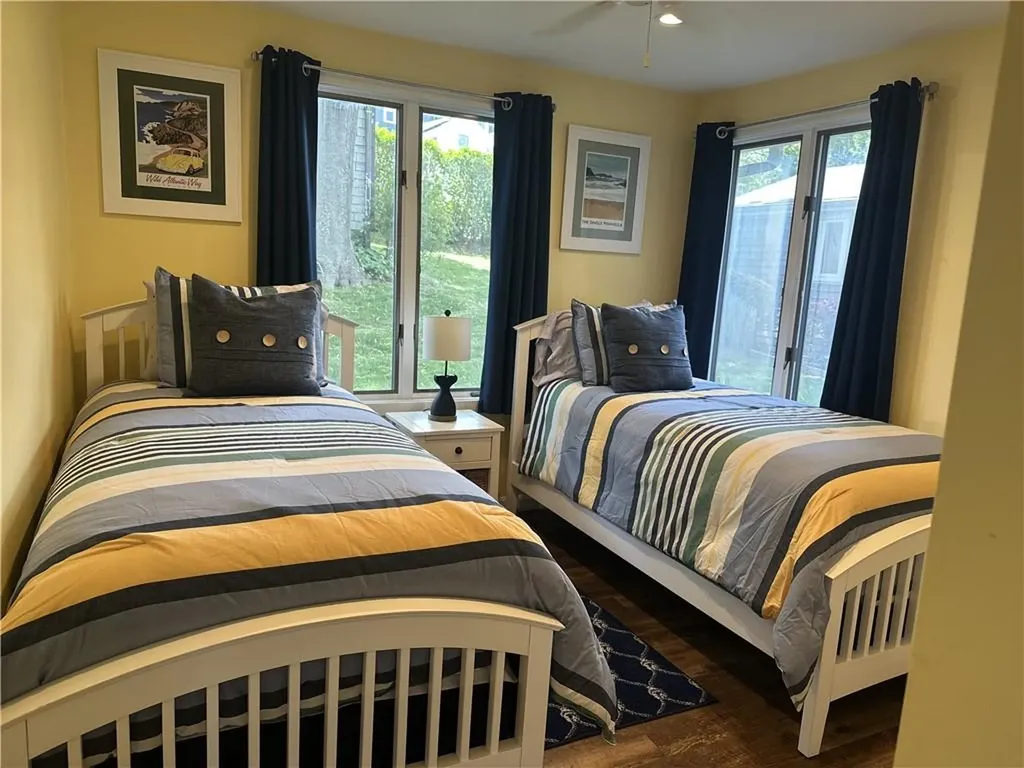 25 Bayside Avenue Portsmouth RI 02871