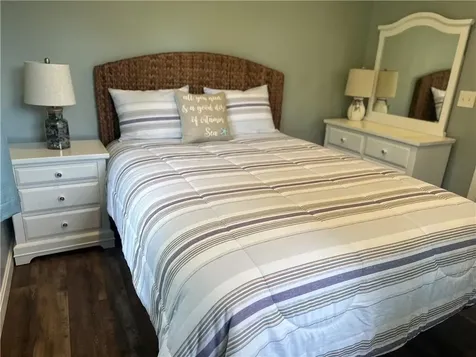 25 Bayside Avenue Portsmouth RI 02871
