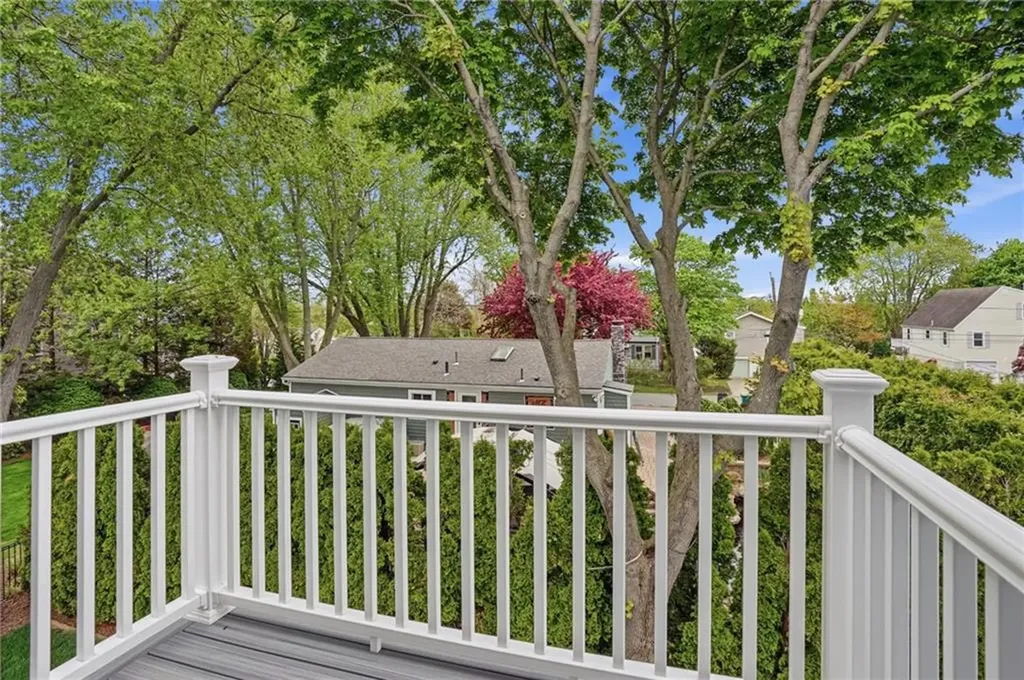 60 Bloor Street Warwick RI 02889