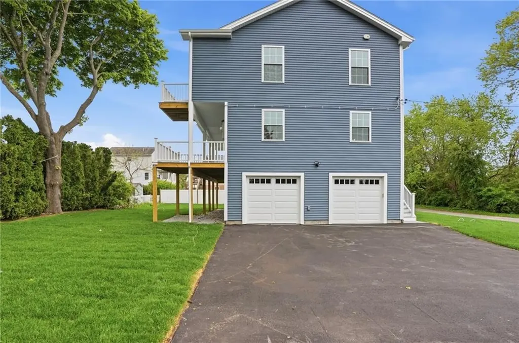 60 Bloor Street Warwick RI 02889