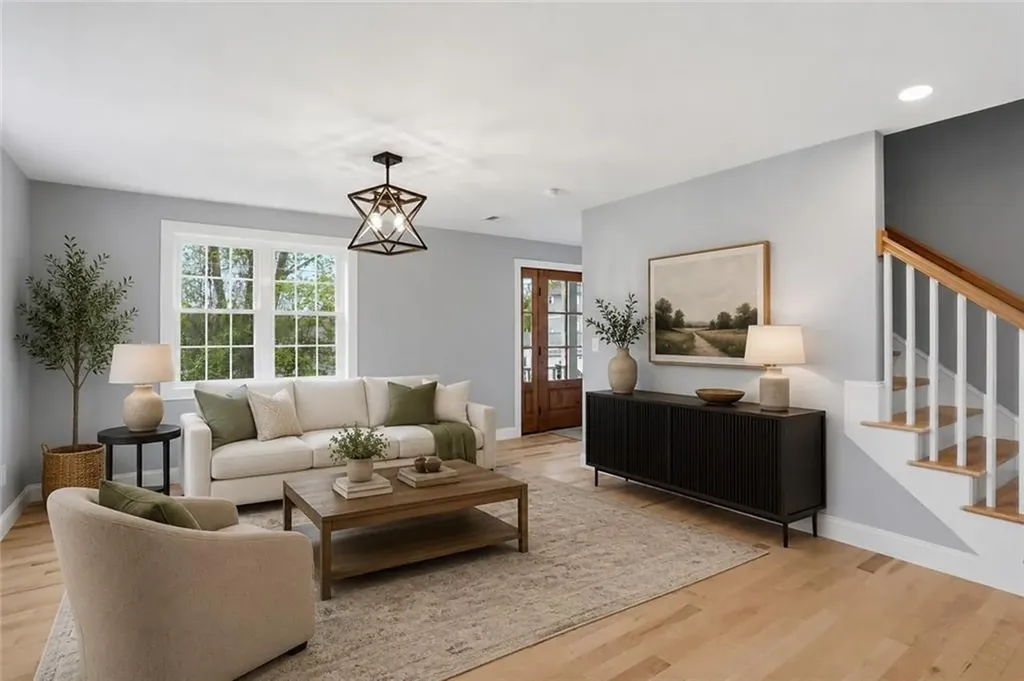 60 Bloor Street Warwick RI 02889