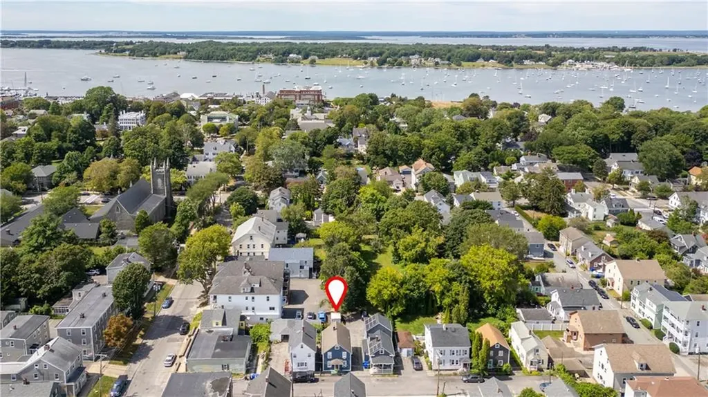 6 Murphy Avenue Bristol RI 02809