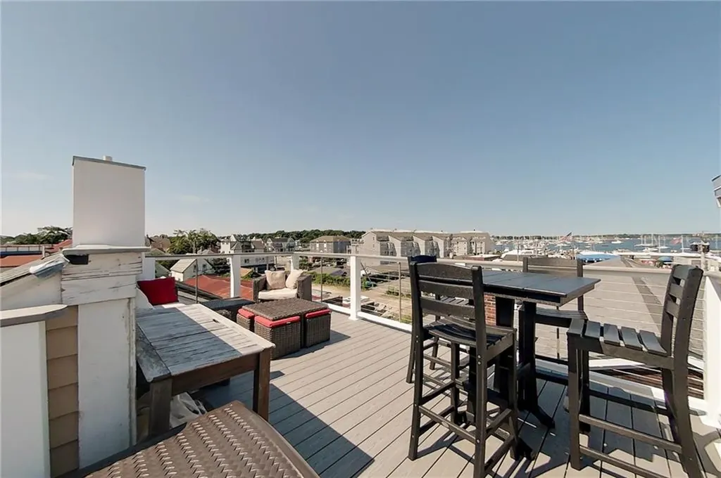 9 Waites Wharf Newport RI 02840