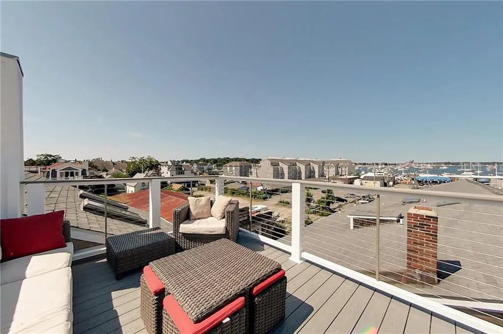9 Waites Wharf Newport RI 02840