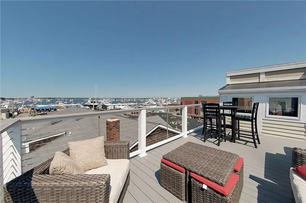 9 Waites Wharf Newport RI 02840