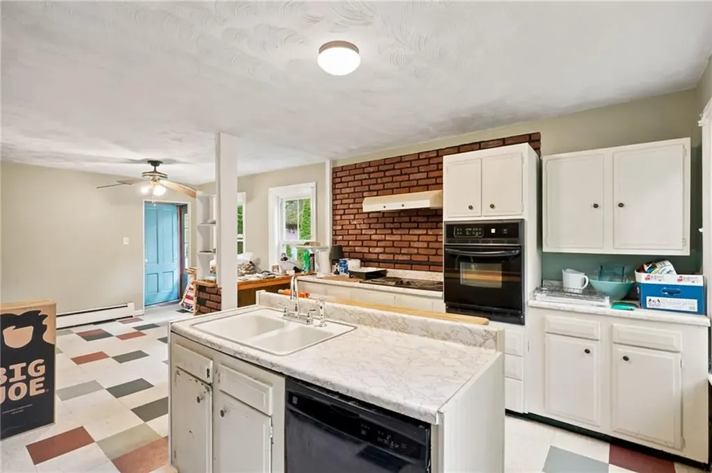 290 292 Church Street Burrillville RI 02859