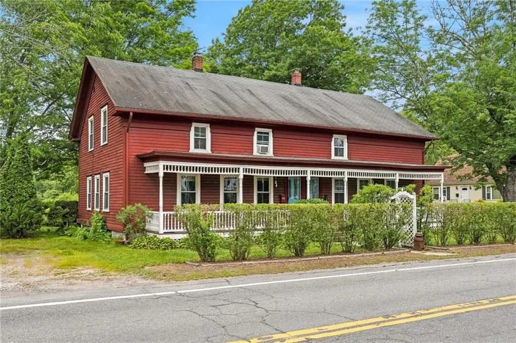 290 292 Church Street Burrillville RI 02859