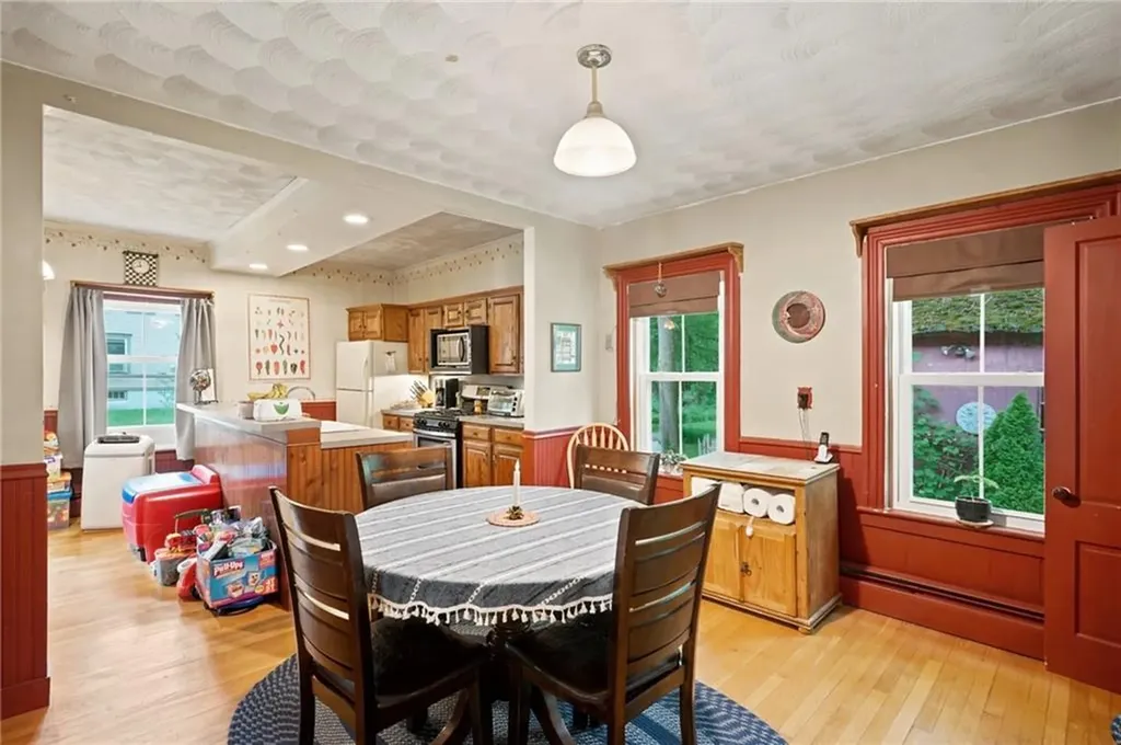 290 292 Church Street Burrillville RI 02859