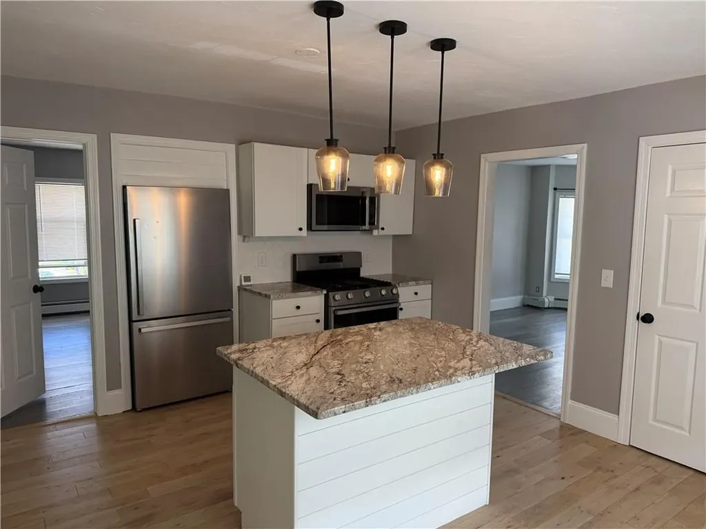 256 Woonasquatucket Avenue North Providence RI 02911