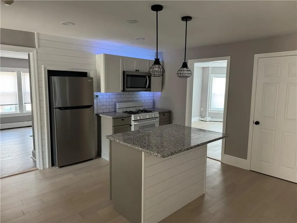 256 Woonasquatucket Avenue North Providence RI 02911
