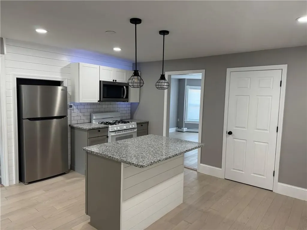 256 Woonasquatucket Avenue North Providence RI 02911