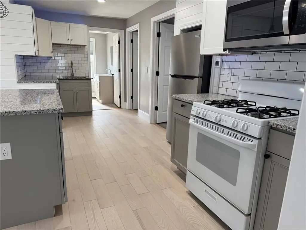 256 Woonasquatucket Avenue North Providence RI 02911