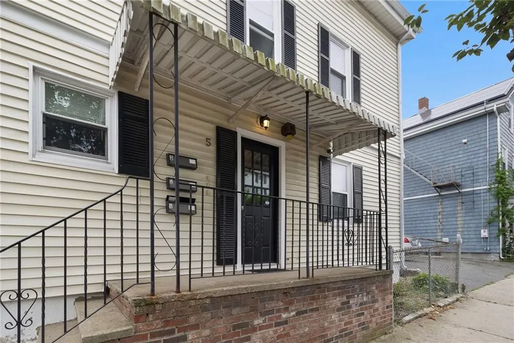 5 Trenton Street Providence RI 02906