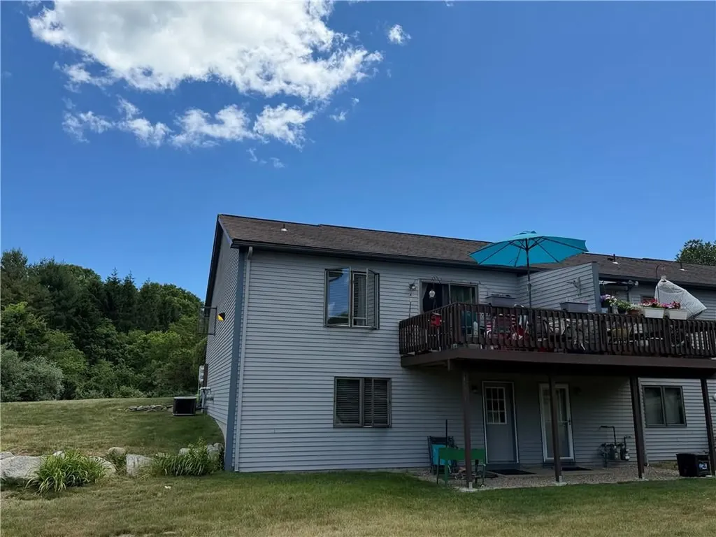 30 Acorn Court South Kingstown RI 02879