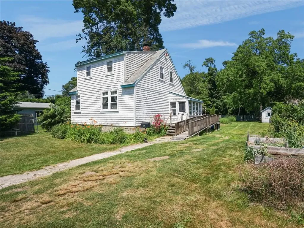 32 Hoffman Avenue Cranston RI 02920