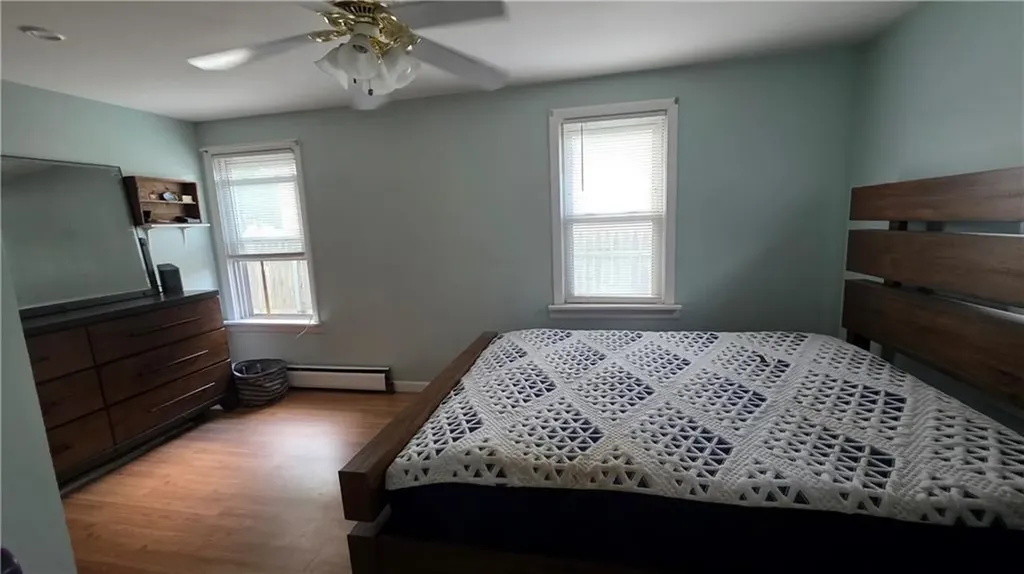 18 Glen Street East Providence RI 02915