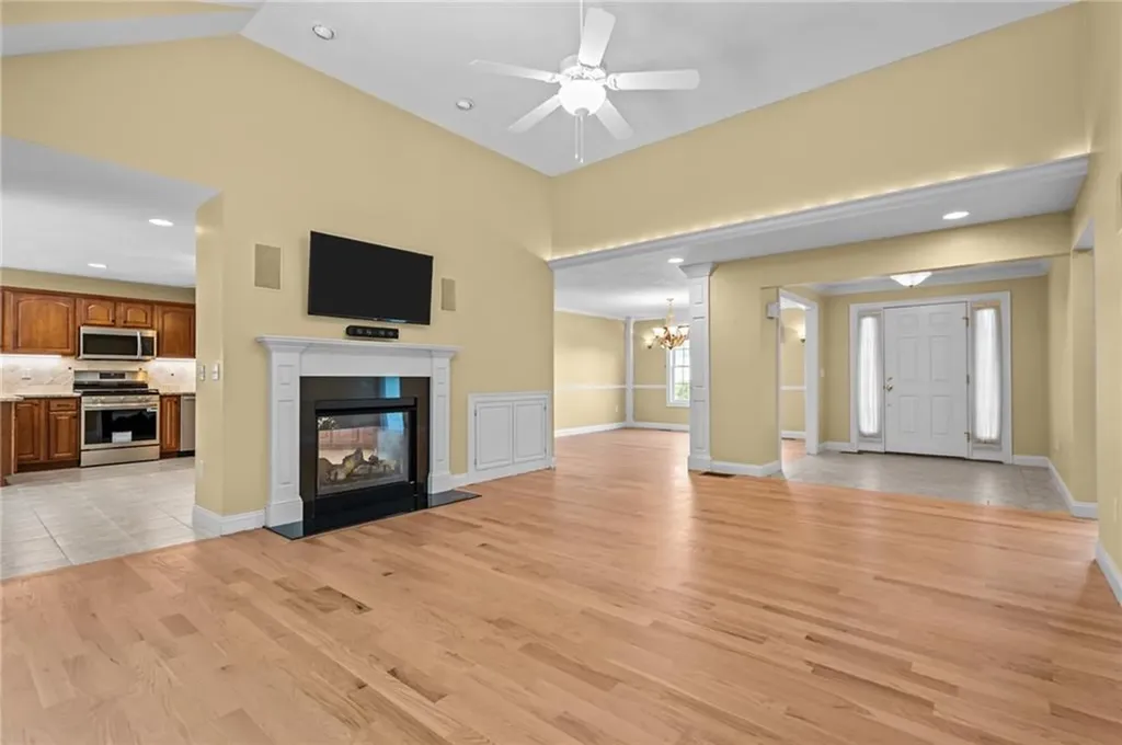 125 West Road Cumberland RI 02864