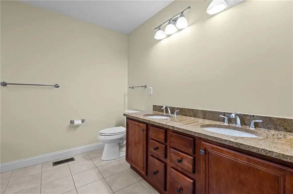 125 West Road Cumberland RI 02864