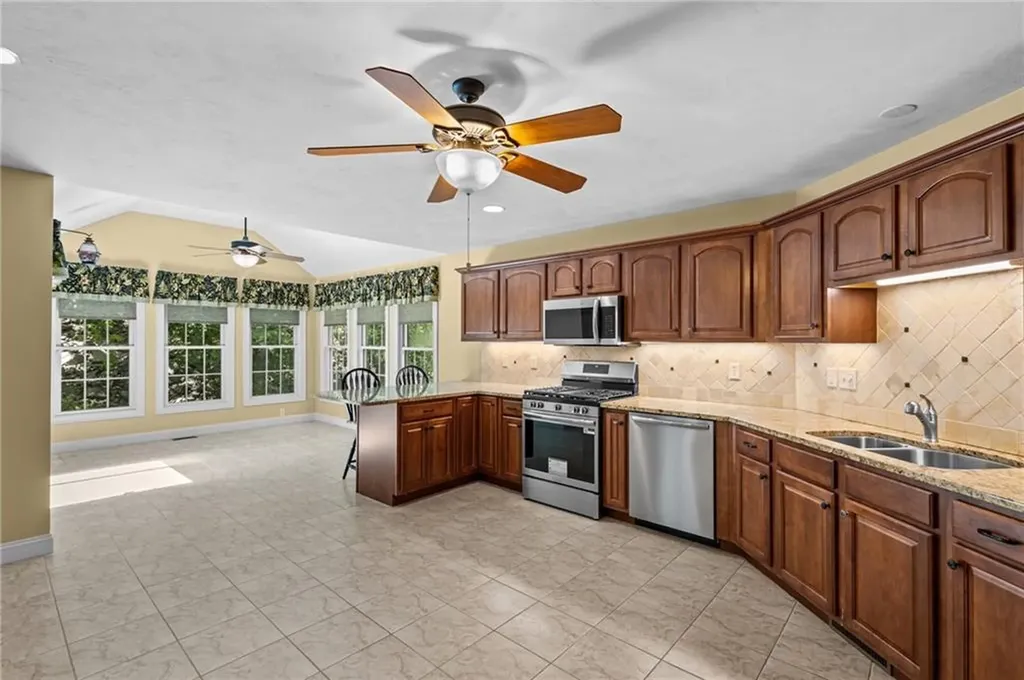 125 West Road Cumberland RI 02864
