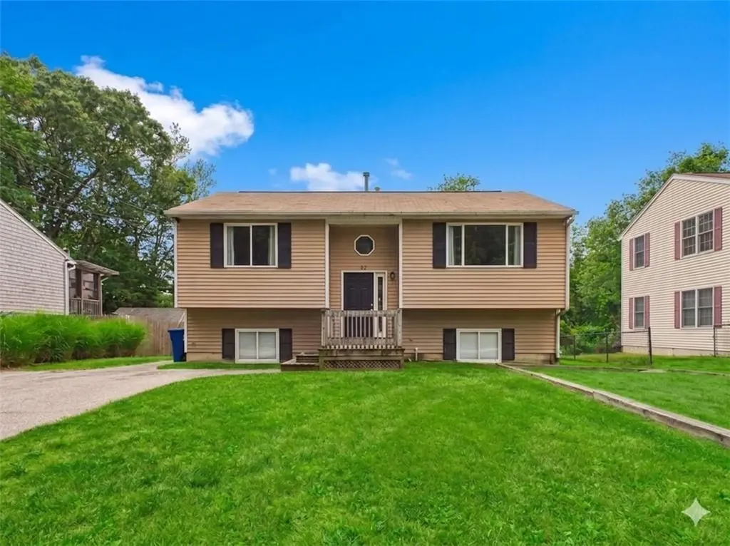 52 Meadowrue Trail Narragansett RI 02874