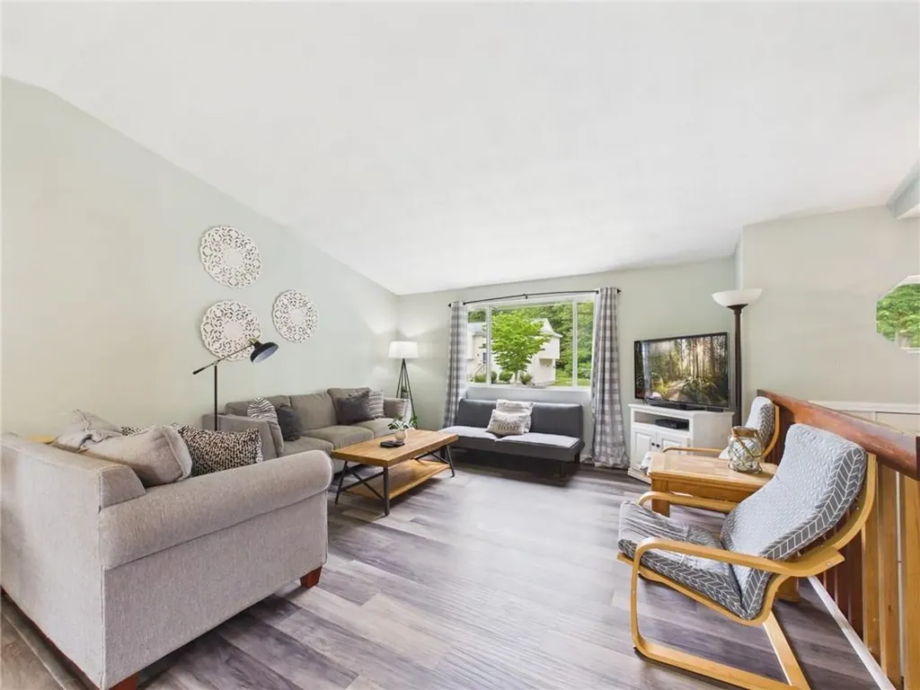 52 Meadowrue Trail Narragansett RI 02874
