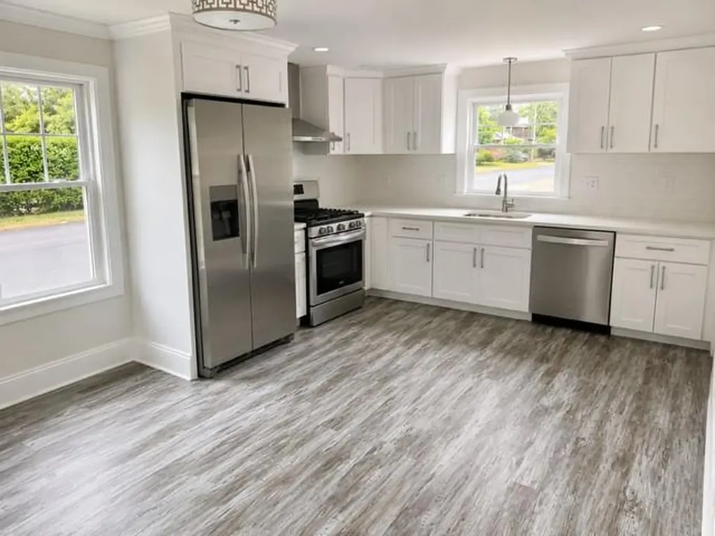 49 Metropolitan Park Drive East Providence RI 02915
