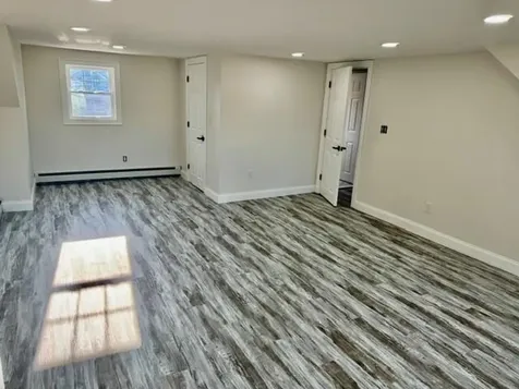 49 Metropolitan Park Drive East Providence RI 02915