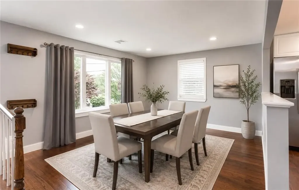 117 Elizabeth Avenue North Smithfield RI 02896