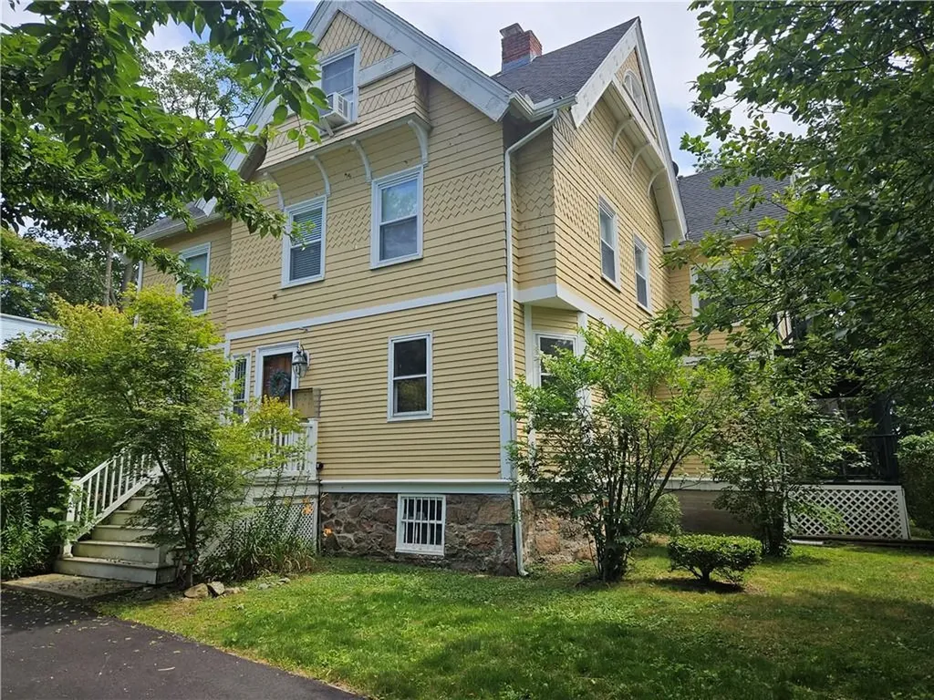 49 Merton Road Newport RI 02840