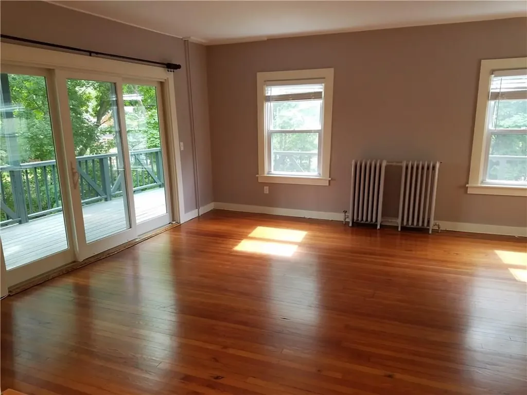49 Merton Road Newport RI 02840