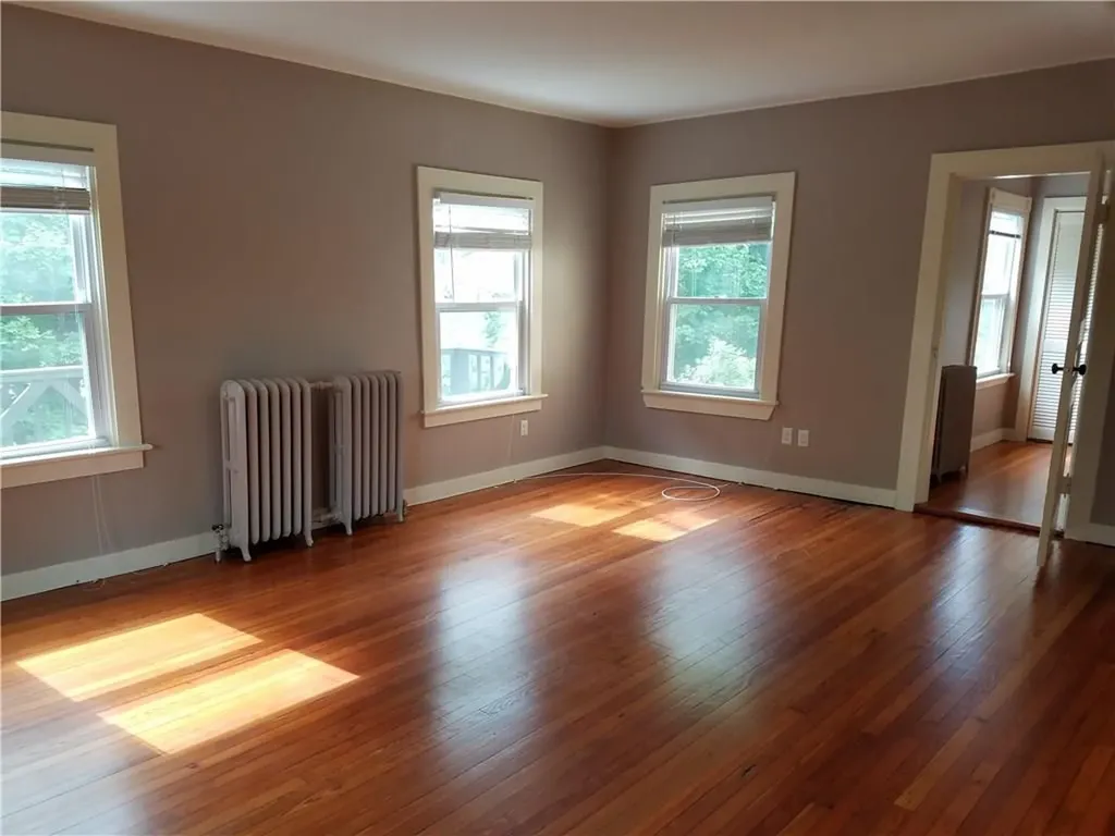 49 Merton Road Newport RI 02840