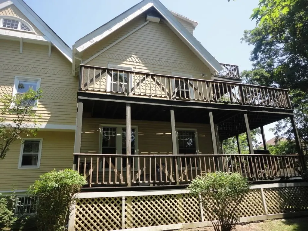 49 Merton Road Newport RI 02840