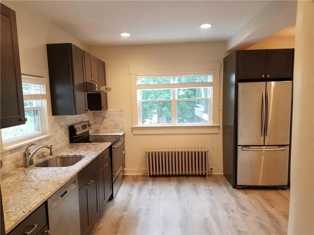 49 Merton Road Newport RI 02840
