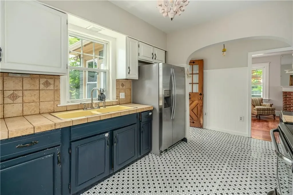 52 Forbes Street Providence RI 02908