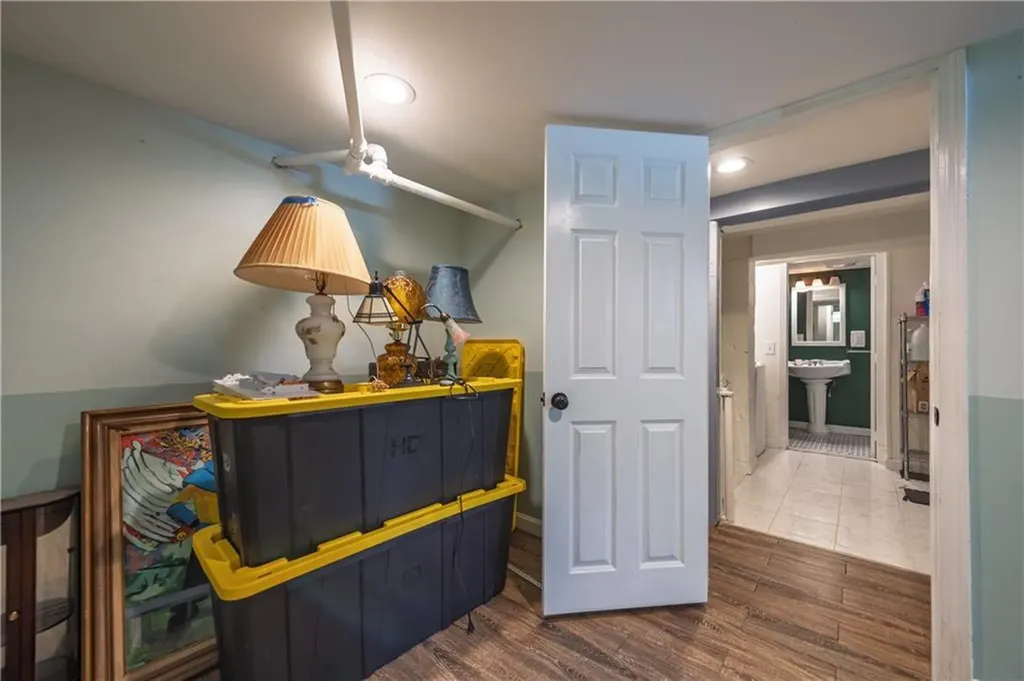 52 Forbes Street Providence RI 02908