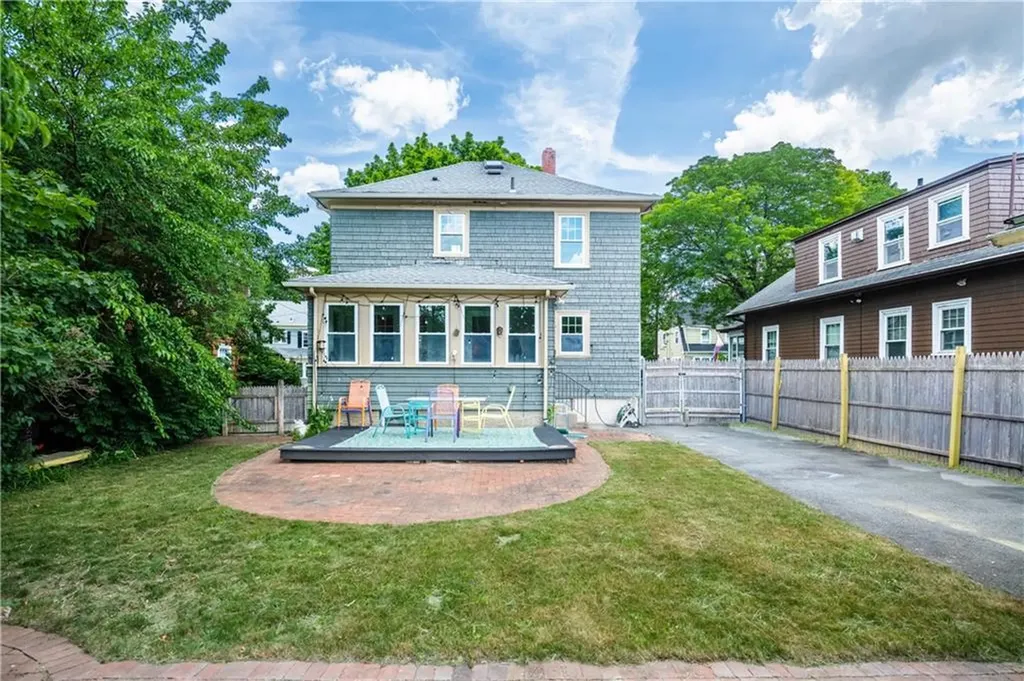 52 Forbes Street Providence RI 02908