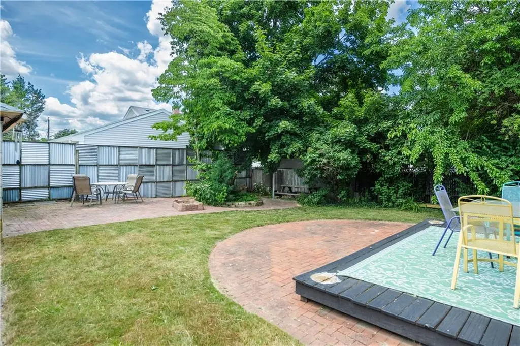 52 Forbes Street Providence RI 02908