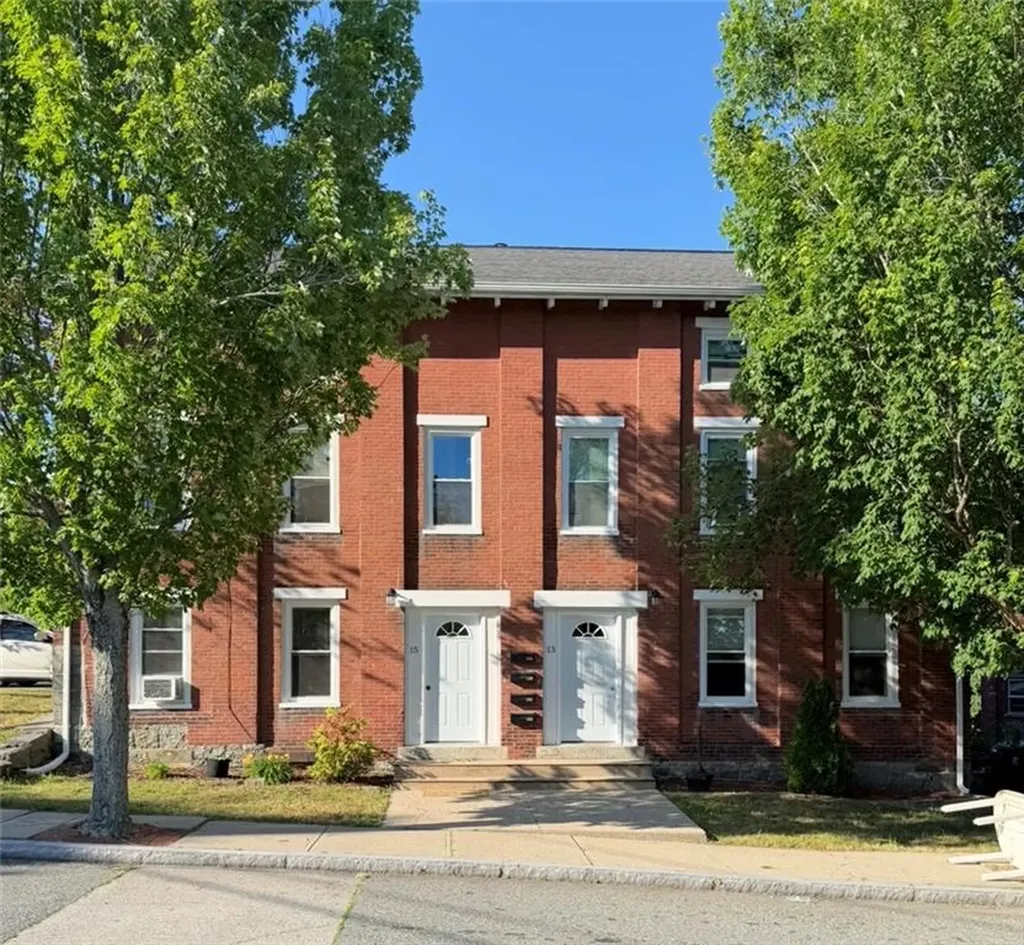 13 13-15 Main Street Cumberland RI 02864