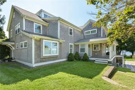 39 Shore Drive Warren RI 02885