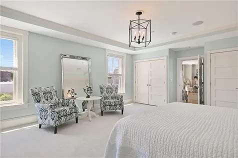 423 Hope Street Bristol RI 02809