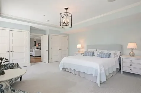 423 Hope Street Bristol RI 02809