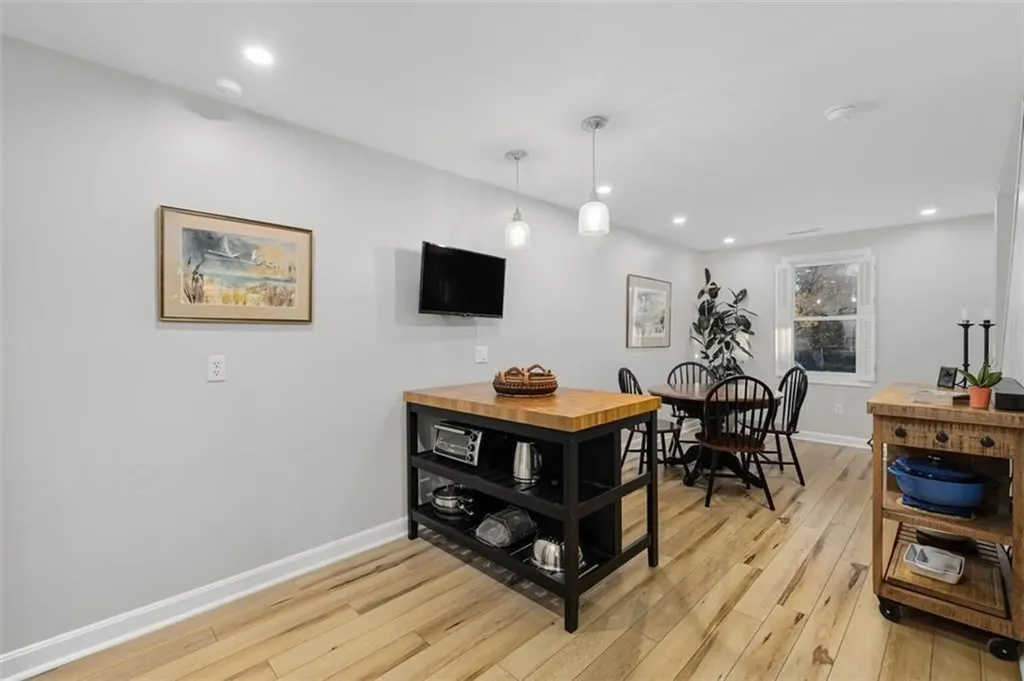 208 Marlborough Street East Greenwich RI 02818