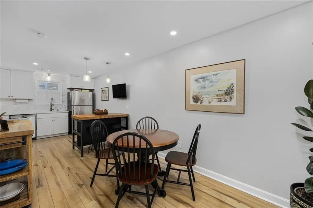 208 Marlborough Street East Greenwich RI 02818