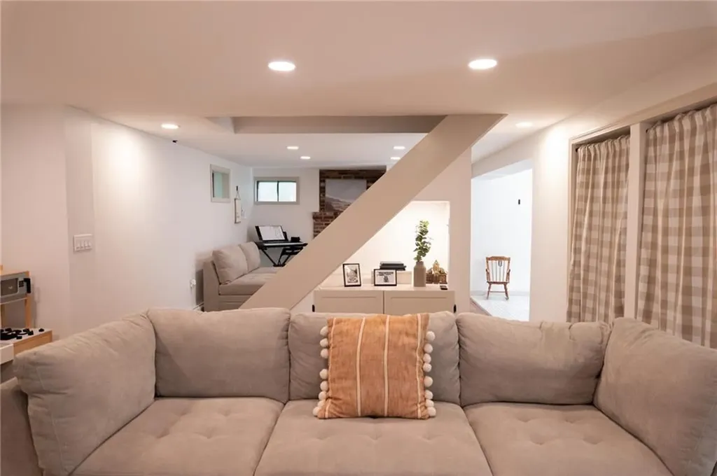 74 Follett Street North Smithfield RI 02896