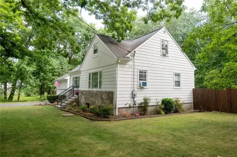 74 Follett Street North Smithfield RI 02896